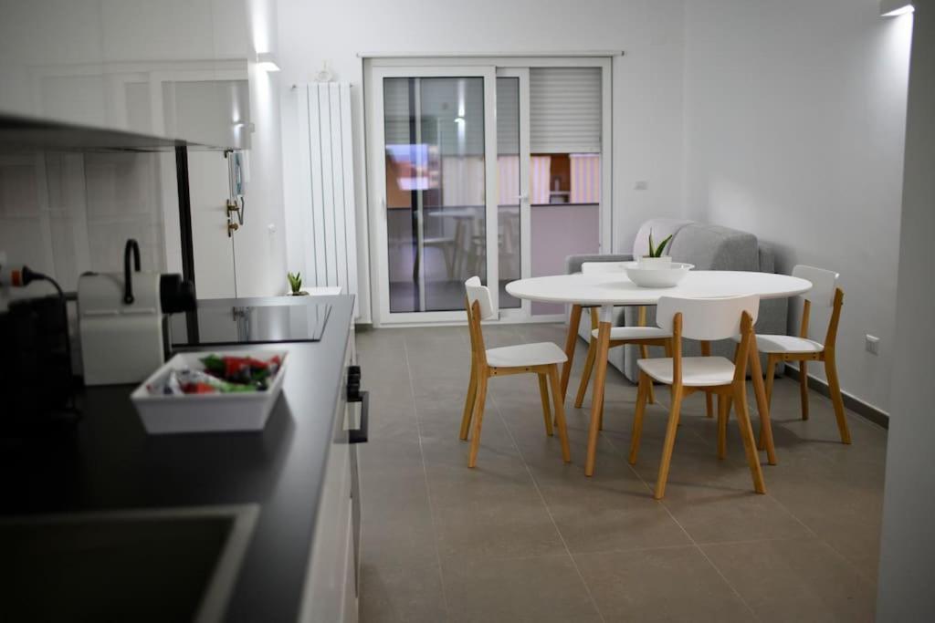 Matilde'S Flat Apartman Milazzo Kültér fotó