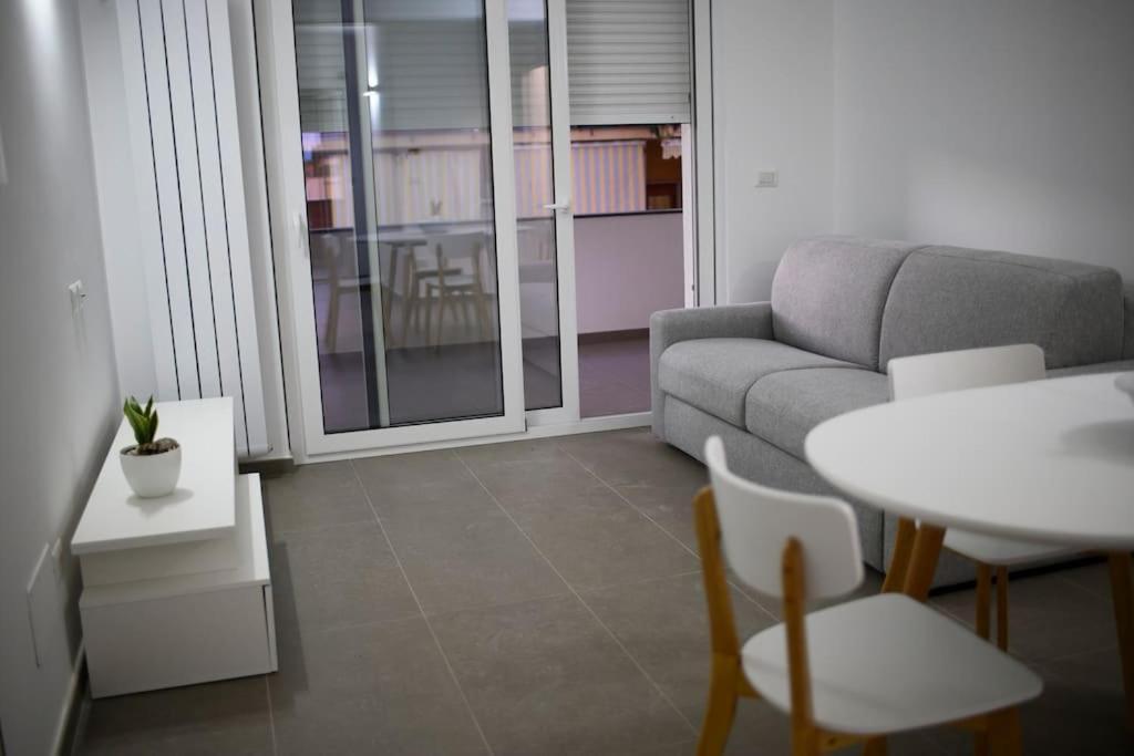 Matilde'S Flat Apartman Milazzo Kültér fotó